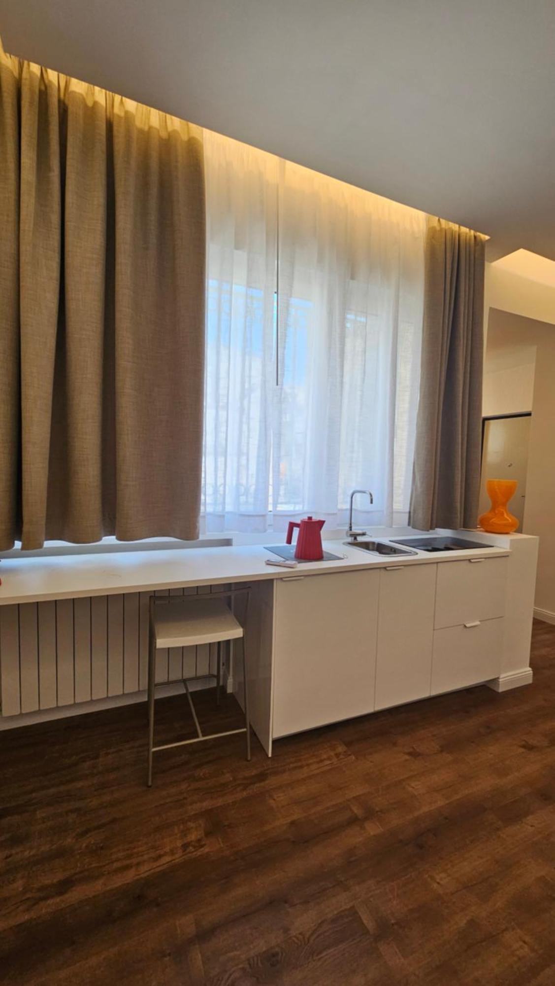 Suite N 5 Pompei Luaran gambar